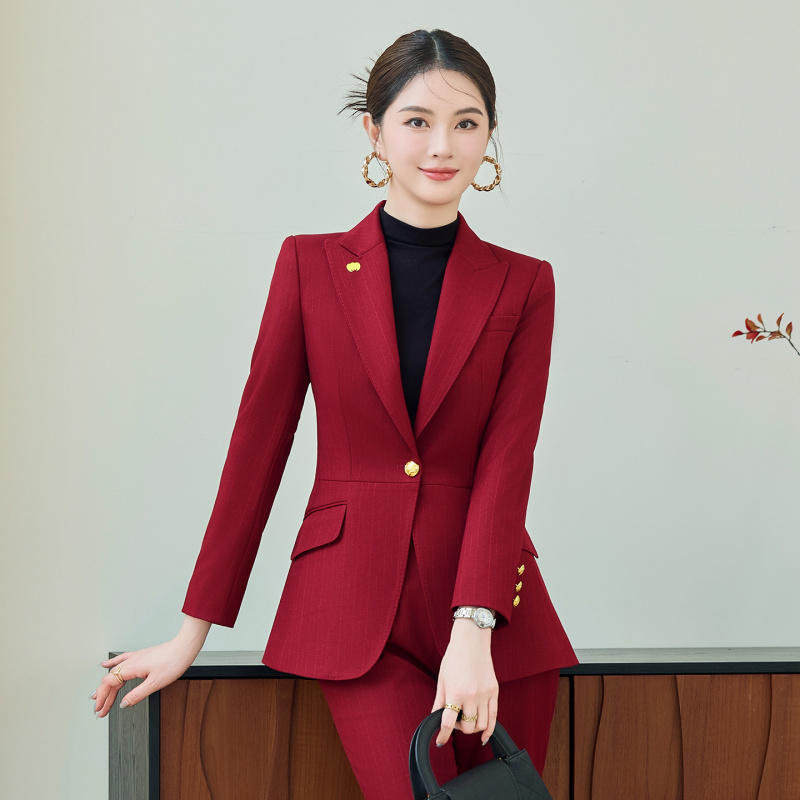 Красный костюм для женщин, осе – обзор и цена Women Formal Wear Business