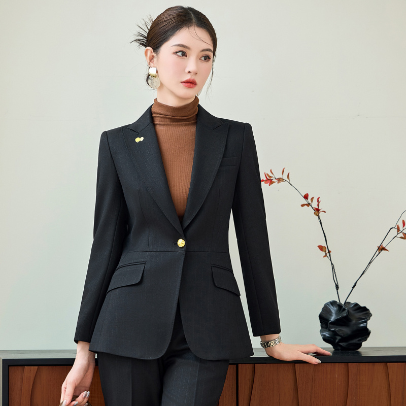 Красный костюм для женщин, осе – обзор и цена Women Formal Wear Business