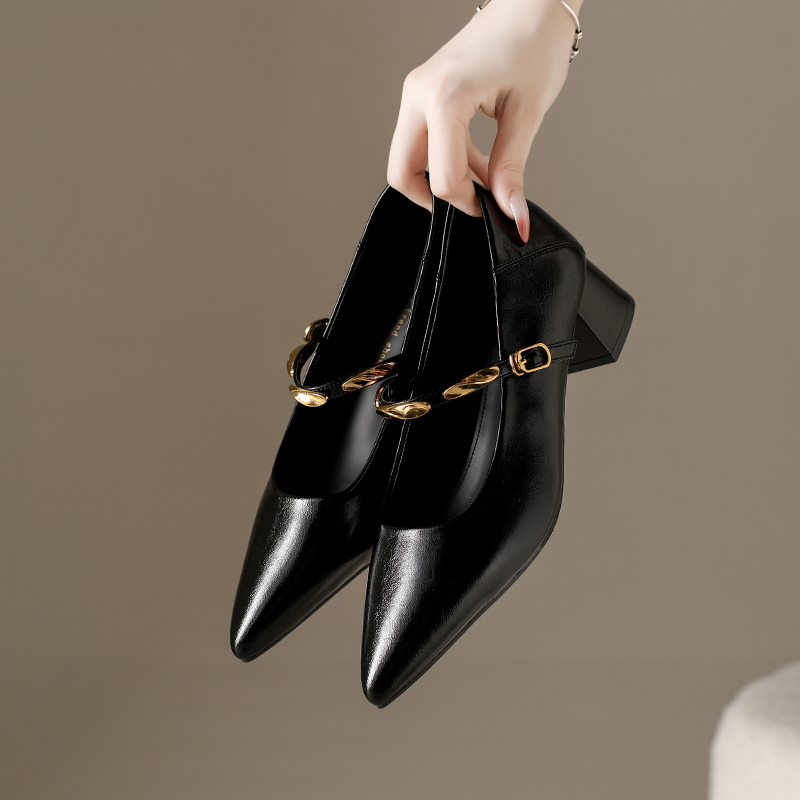 Новый стиль, модные женские ту – обзор и цена Pump Heel Block